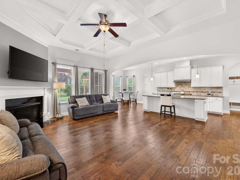 11322 Brangus Lane, Charlotte, NC 28227.  MLS# CAR4414789, YatesRealty ID 49136. 