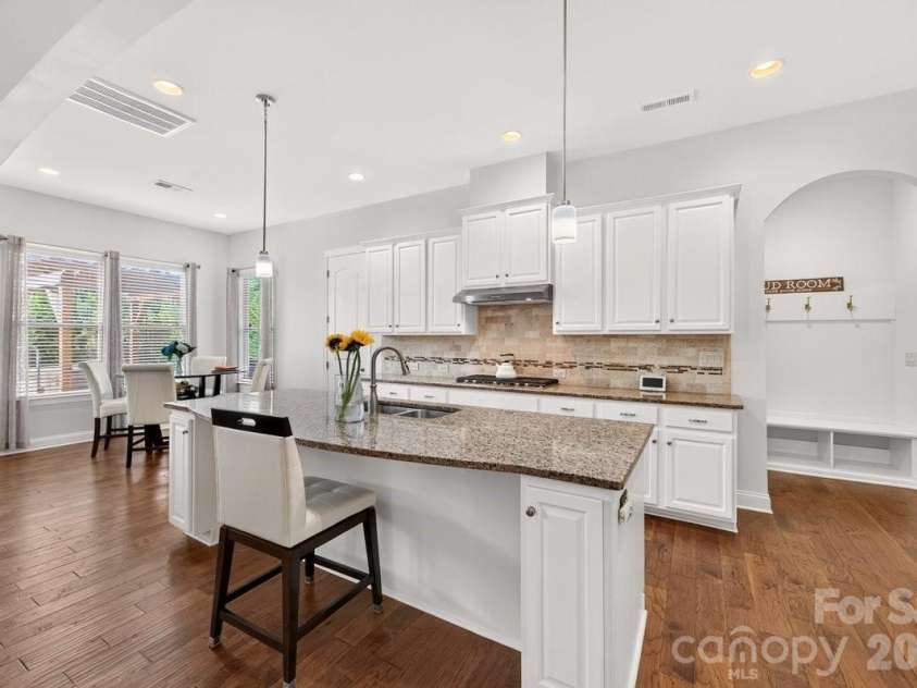11322 Brangus Lane, Charlotte, NC 28227.  MLS# CAR4414789, YatesRealty ID 49136. 