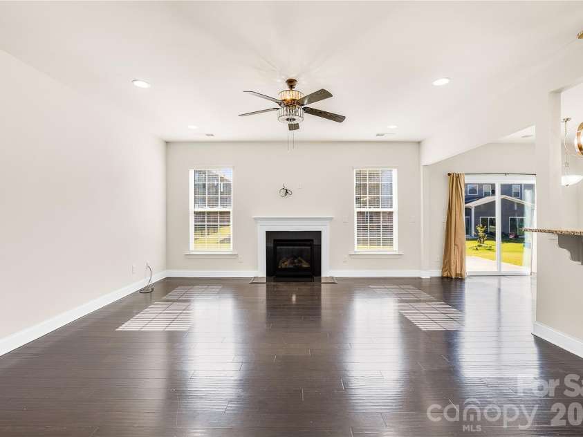 1671 Spears Drive, Concord, NC 28027.  MLS# CAR4397888, YatesRealty ID 49139. 