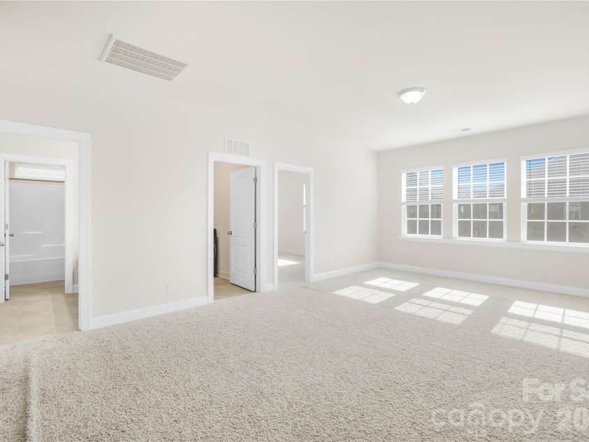 1671 Spears Drive, Concord, NC 28027.  MLS# CAR4397888, YatesRealty ID 49139. 
