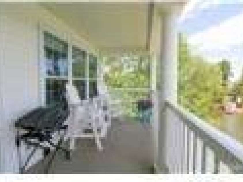 150 Rivers Edge Place, Lexington, NC 27292.  MLS# CAR4244723, YatesRealty ID 4914. Private covered balcony