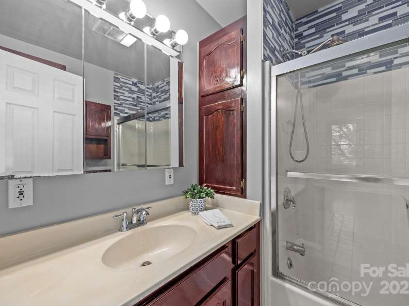 2 Enka Orchard Street, Candler, NC 28715.  MLS# CAR4270058, YatesRealty ID 4914. 