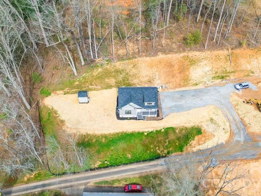 67 Patterson Drive, Dillsboro, NC 28725.  MLS# CAR4359654, YatesRealty ID 4914. 