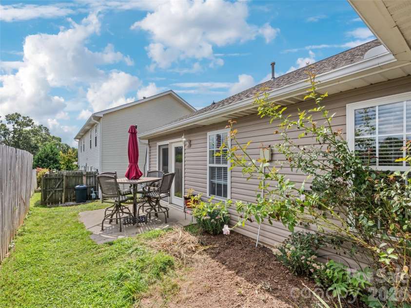 156 Chesire Way, Fletcher, NC 28732.  MLS# CAR4416313, YatesRealty ID 49142. 