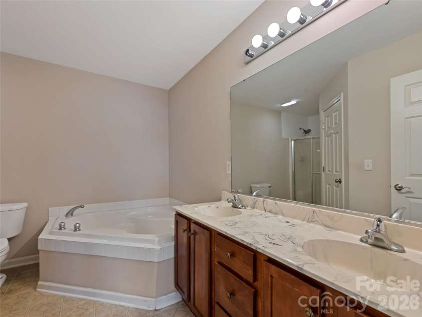 156 Chesire Way, Fletcher, NC 28732.  MLS# CAR4416313, YatesRealty ID 49142. 