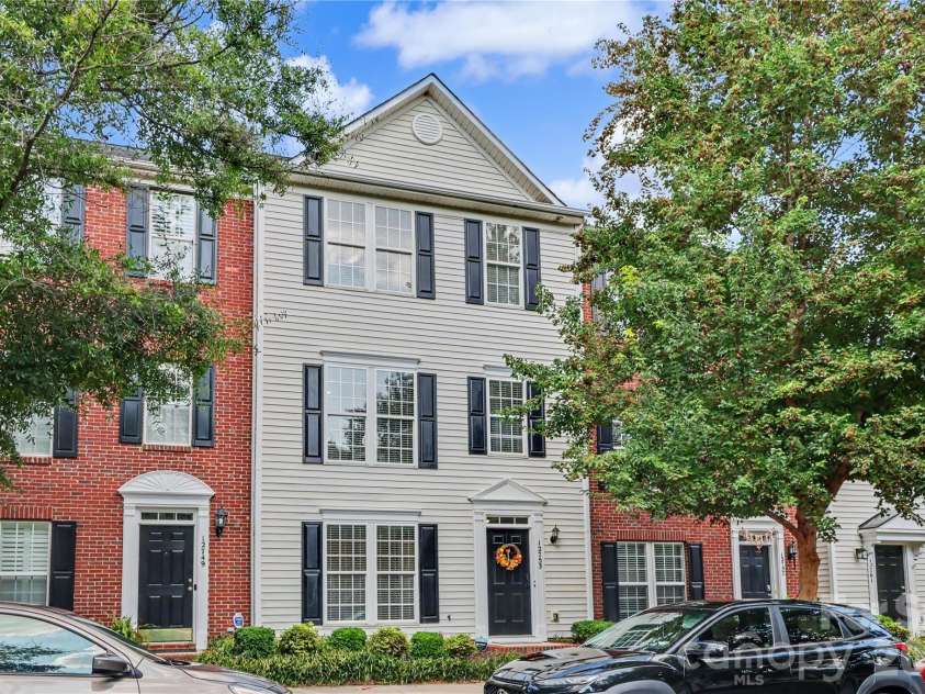 12753 Bullock Greenway Boulevard, Charlotte, NC 28277.  MLS# CAR4420831, YatesRealty ID 49145. 