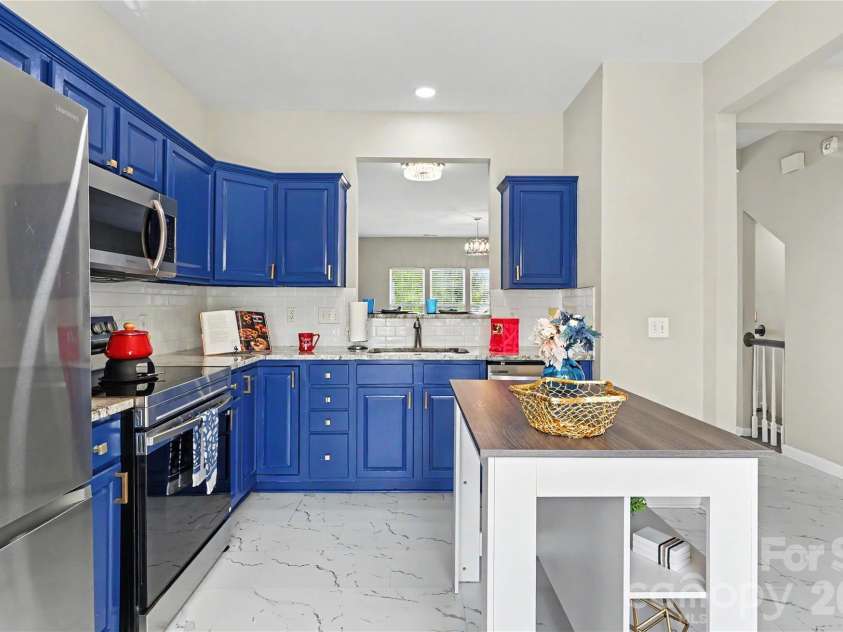 12753 Bullock Greenway Boulevard, Charlotte, NC 28277.  MLS# CAR4420831, YatesRealty ID 49145. 