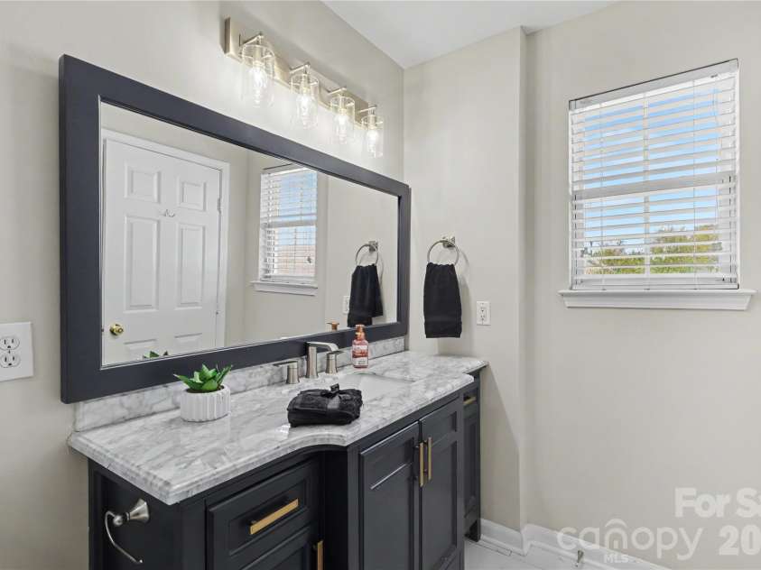12753 Bullock Greenway Boulevard, Charlotte, NC 28277.  MLS# CAR4420831, YatesRealty ID 49145. 