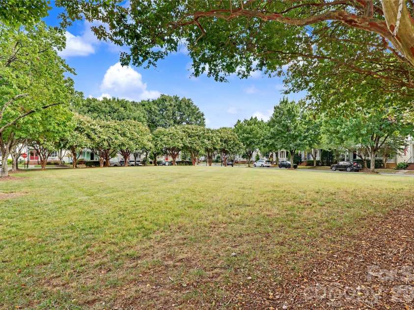 12753 Bullock Greenway Boulevard, Charlotte, NC 28277.  MLS# CAR4420831, YatesRealty ID 49145. 