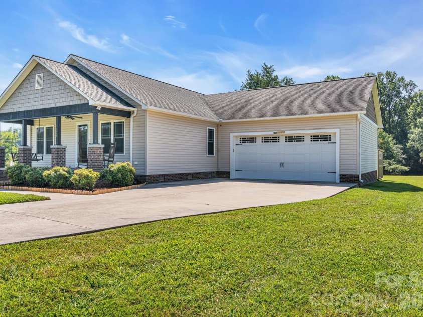 720 Pecan Street, Rockwell, NC 28138.  MLS# CAR4421187, YatesRealty ID 49146. 