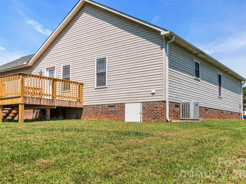 720 Pecan Street, Rockwell, NC 28138.  MLS# CAR4421187, YatesRealty ID 49146. 