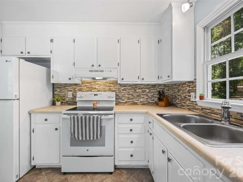 6764 Laney Road, Lancaster, SC 29720.  MLS# CAR4421695, YatesRealty ID 49148. 