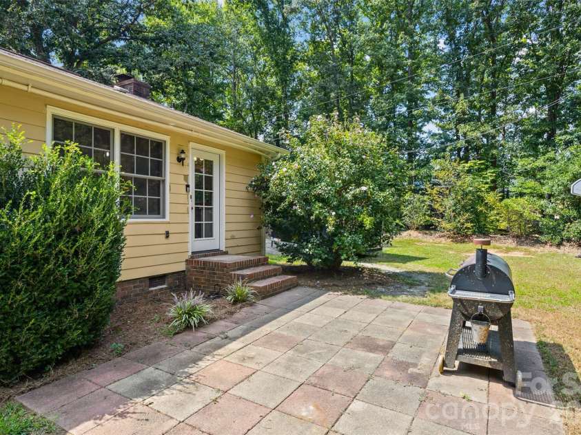 6764 Laney Road, Lancaster, SC 29720.  MLS# CAR4421695, YatesRealty ID 49148. 