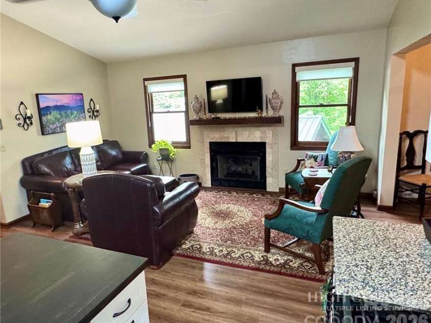 76 Whispering Pine Loop, Newland, NC 28657.  MLS# CAR4422053, YatesRealty ID 49149. 