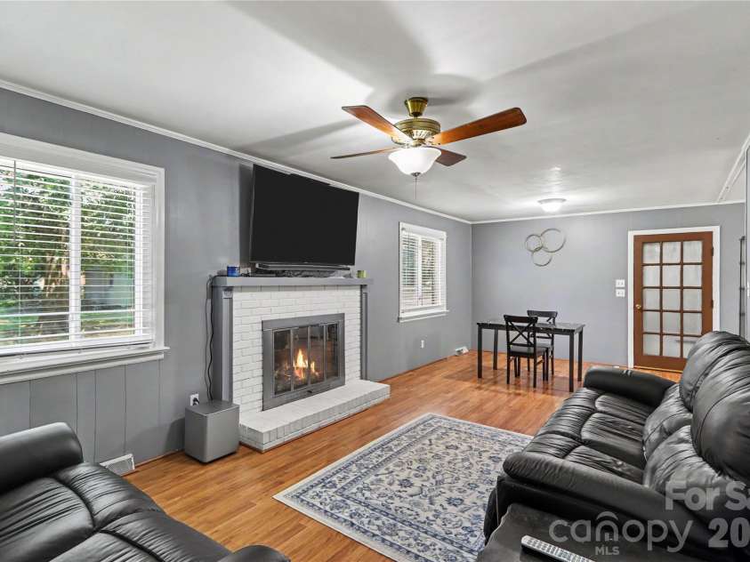 9909 Sunway Drive, Mint Hill, NC 28227.  MLS# CAR4420938, YatesRealty ID 49150. 