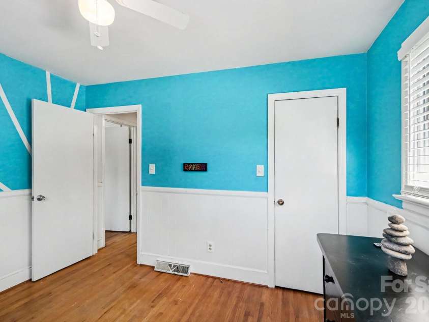 9909 Sunway Drive, Mint Hill, NC 28227.  MLS# CAR4420938, YatesRealty ID 49150. 