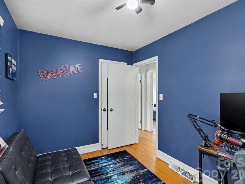 9909 Sunway Drive, Mint Hill, NC 28227.  MLS# CAR4420938, YatesRealty ID 49150. 