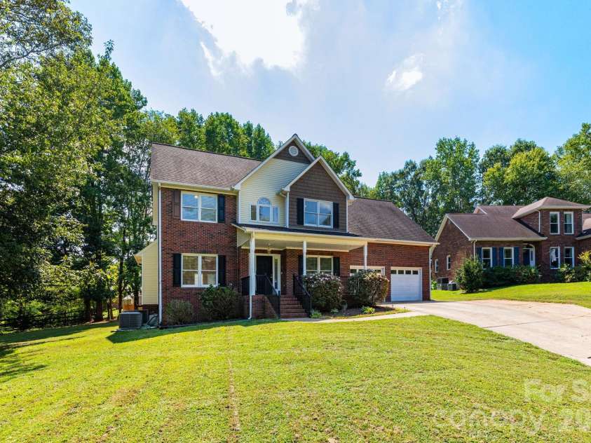 2507 Ashley Court, Belmont, NC 28012.  MLS# CAR4422054, YatesRealty ID 49157. 