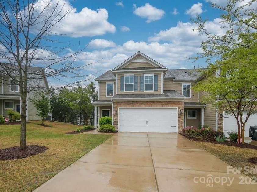 1333 Rainier Drive, Fort Mill, SC 29708.  MLS# CAR4244933, YatesRealty ID 4916. 