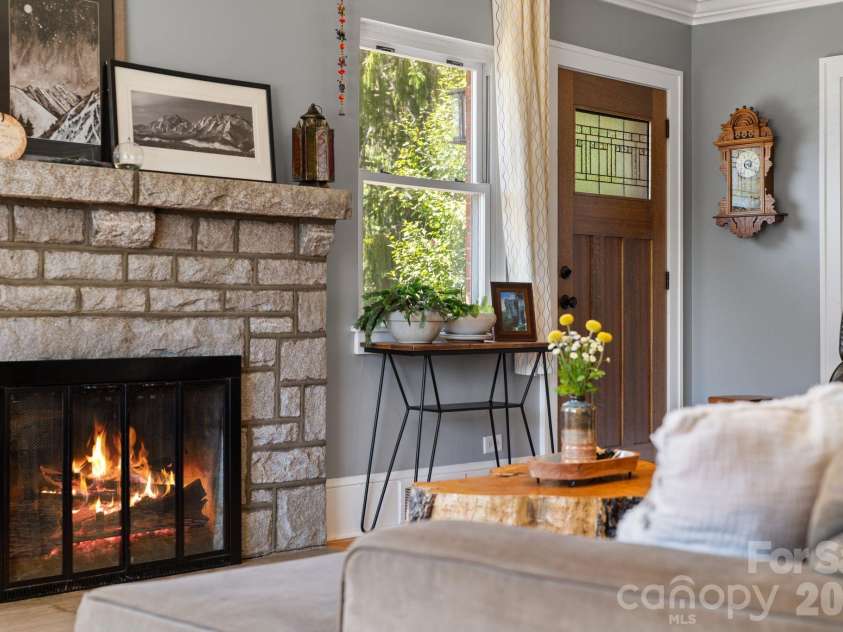 348 Beaucatcher Road, Asheville, NC 28805.  MLS# CAR4420417, YatesRealty ID 49161. 