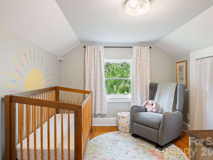348 Beaucatcher Road, Asheville, NC 28805.  MLS# CAR4420417, YatesRealty ID 49161. 
