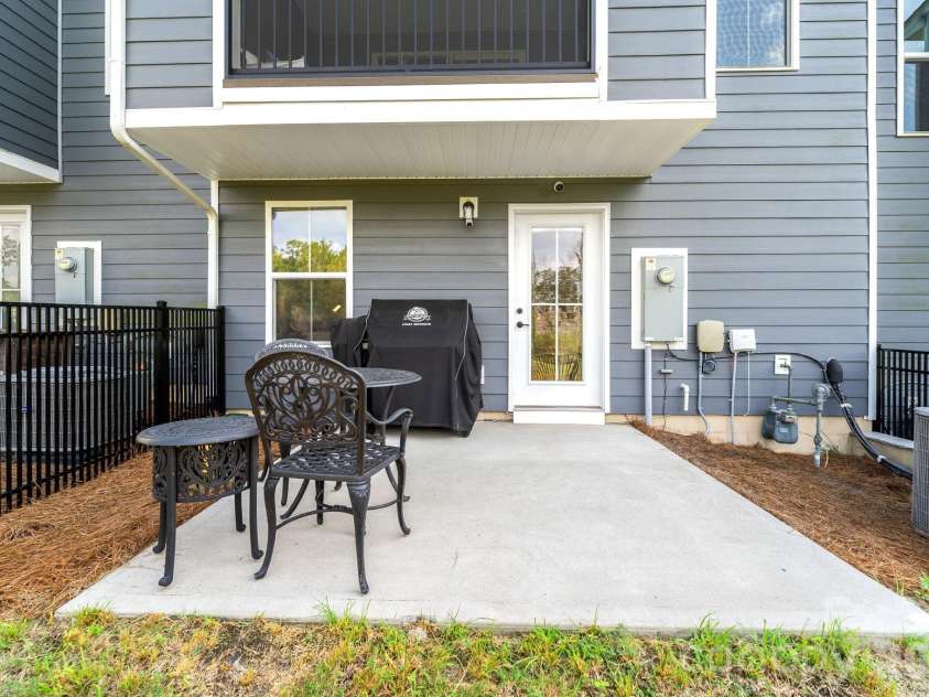 435 Lahinch Drive, Tega Cay, SC 29708.  MLS# CAR4422014, YatesRealty ID 49162. 