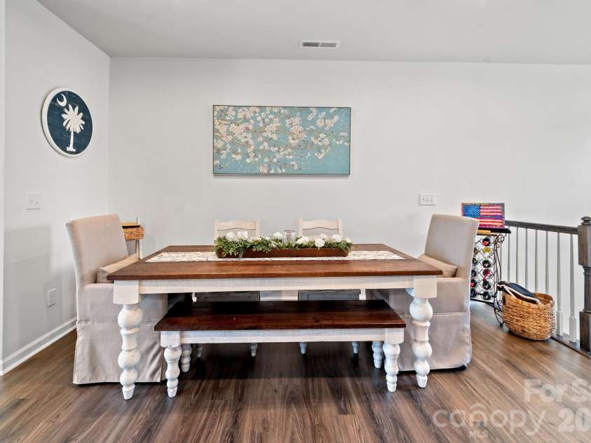 435 Lahinch Drive, Tega Cay, SC 29708.  MLS# CAR4422014, YatesRealty ID 49162. Large Dining Area!