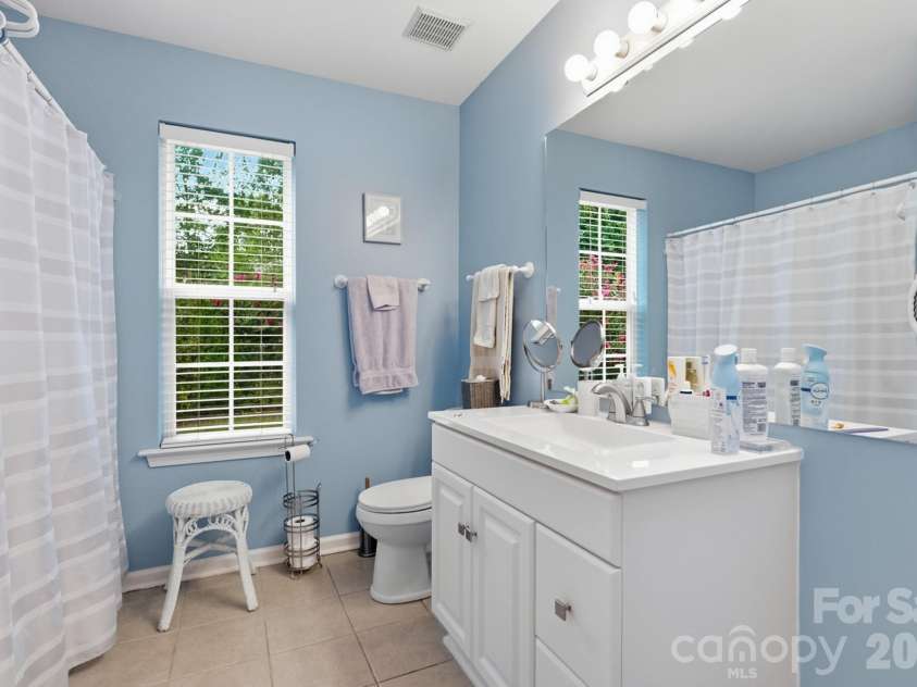 12714 Cedar Crossings Drive, Charlotte, NC 28273.  MLS# CAR4419856, YatesRealty ID 49164. 