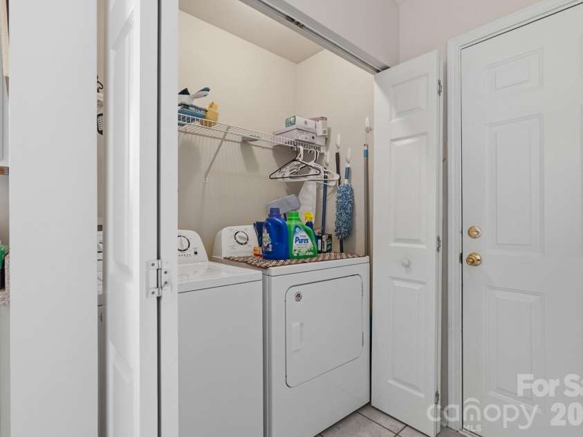12714 Cedar Crossings Drive, Charlotte, NC 28273.  MLS# CAR4419856, YatesRealty ID 49164. 