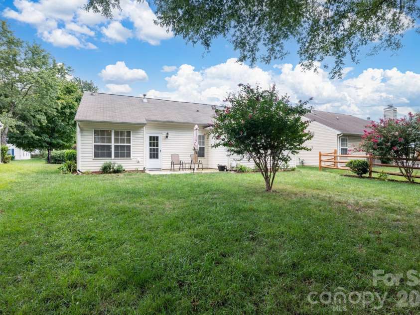 12714 Cedar Crossings Drive, Charlotte, NC 28273.  MLS# CAR4419856, YatesRealty ID 49164. 
