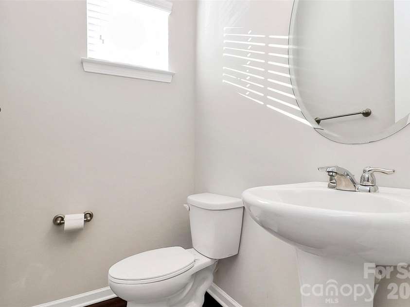 1929 Royal Gorge Avenue, Charlotte, NC 28210.  MLS# CAR4422066, YatesRealty ID 49165. 