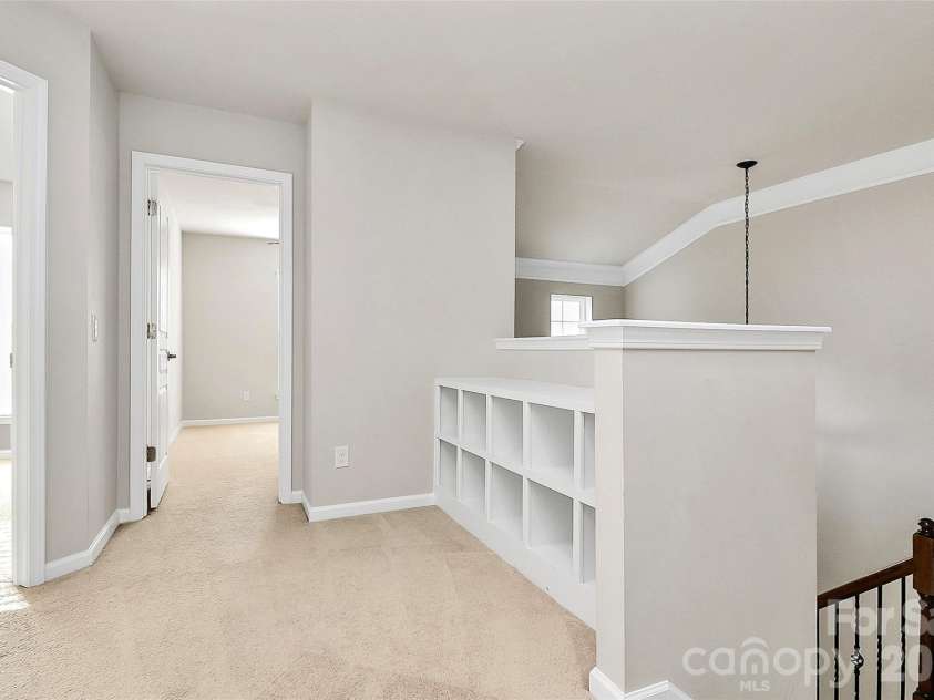 1929 Royal Gorge Avenue, Charlotte, NC 28210.  MLS# CAR4422066, YatesRealty ID 49165. 