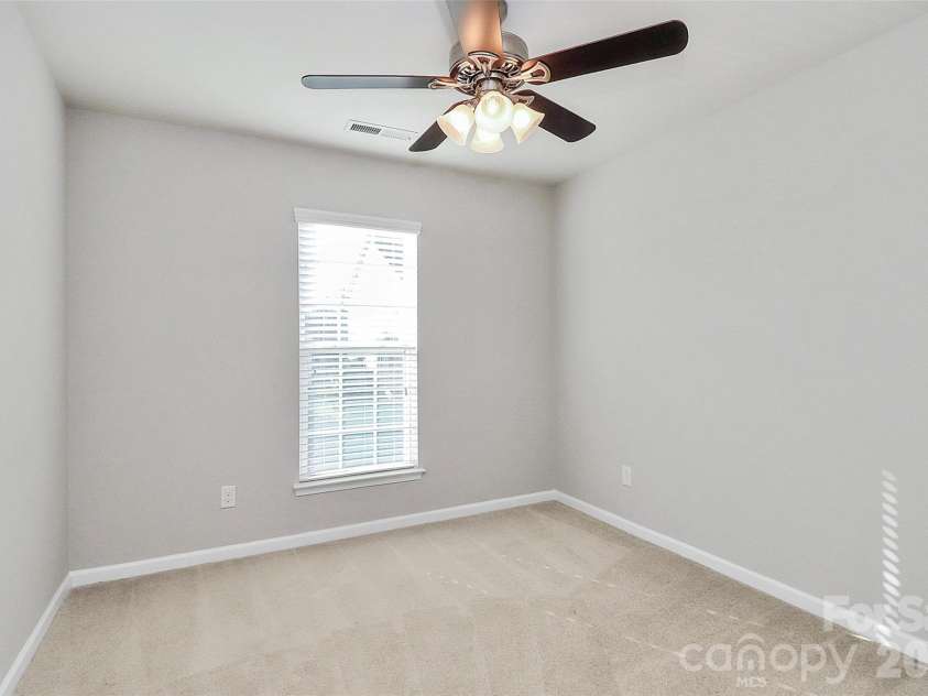 1929 Royal Gorge Avenue, Charlotte, NC 28210.  MLS# CAR4422066, YatesRealty ID 49165. 