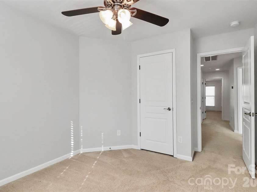 1929 Royal Gorge Avenue, Charlotte, NC 28210.  MLS# CAR4422066, YatesRealty ID 49165. 