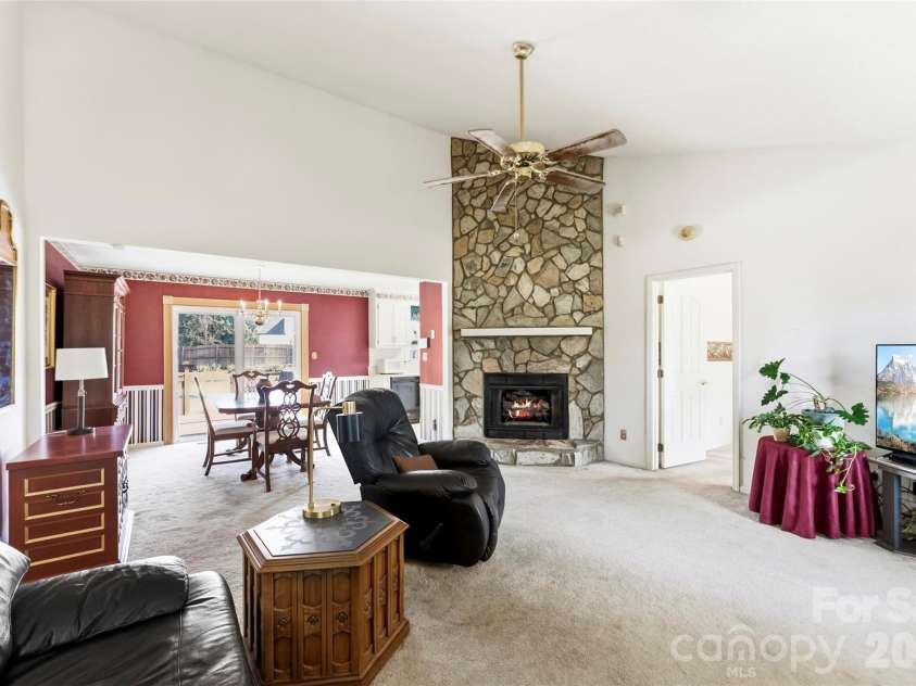 108 Shade Tree Court, Gastonia, NC 28056.  MLS# CAR4421333, YatesRealty ID 49166. 