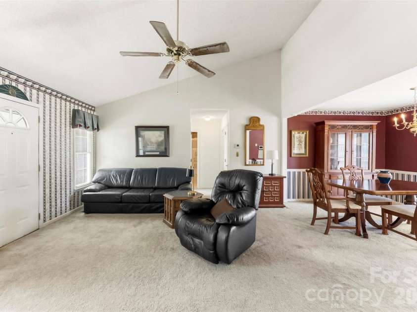 108 Shade Tree Court, Gastonia, NC 28056.  MLS# CAR4421333, YatesRealty ID 49166. 