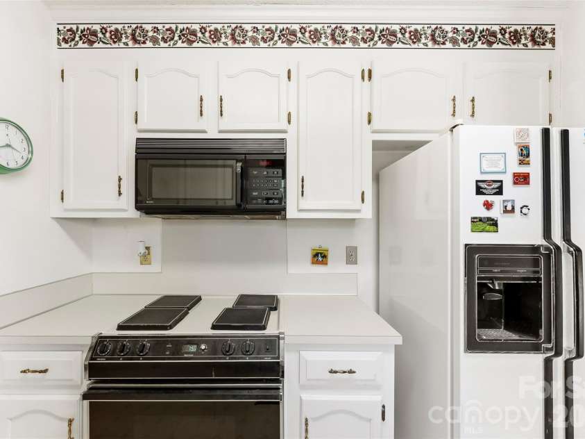 108 Shade Tree Court, Gastonia, NC 28056.  MLS# CAR4421333, YatesRealty ID 49166. 