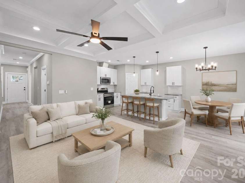 1445 Kingsley Drive, Albemarle, NC 28001.  MLS# CAR4421358, YatesRealty ID 49167. 