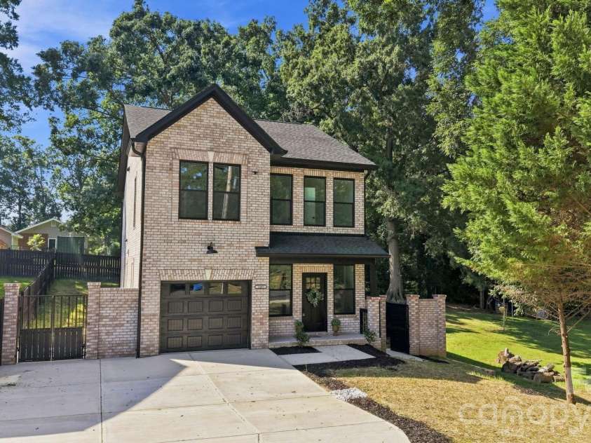 1445 Kingsley Drive, Albemarle, NC 28001.  MLS# CAR4421358, YatesRealty ID 49167. 