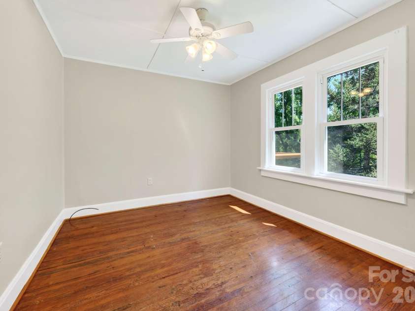 178 Shope Creek Road, Asheville, NC 28805.  MLS# CAR4419747, YatesRealty ID 49168. 