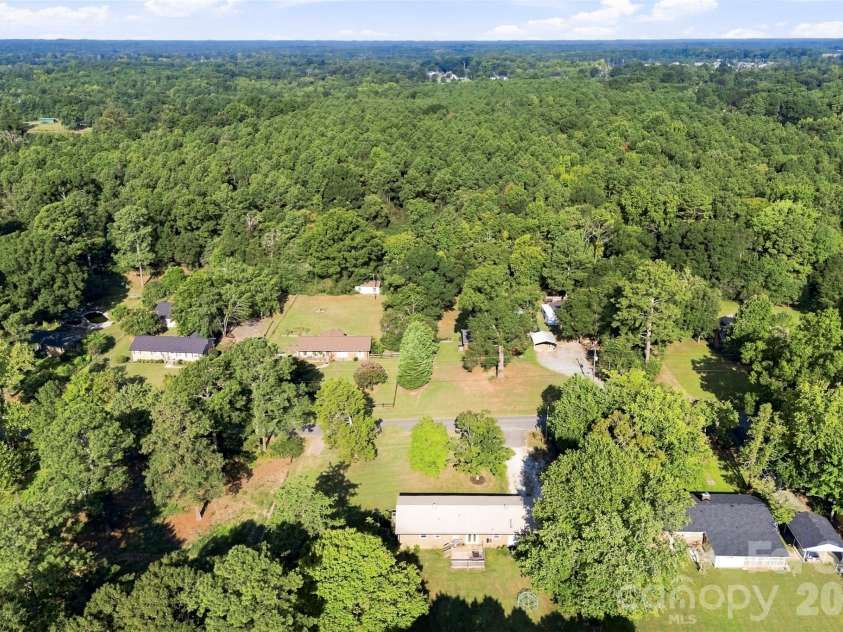 2061 Somerdale Road, Rock Hill, SC 29732.  MLS# CAR4421356, YatesRealty ID 49169. 