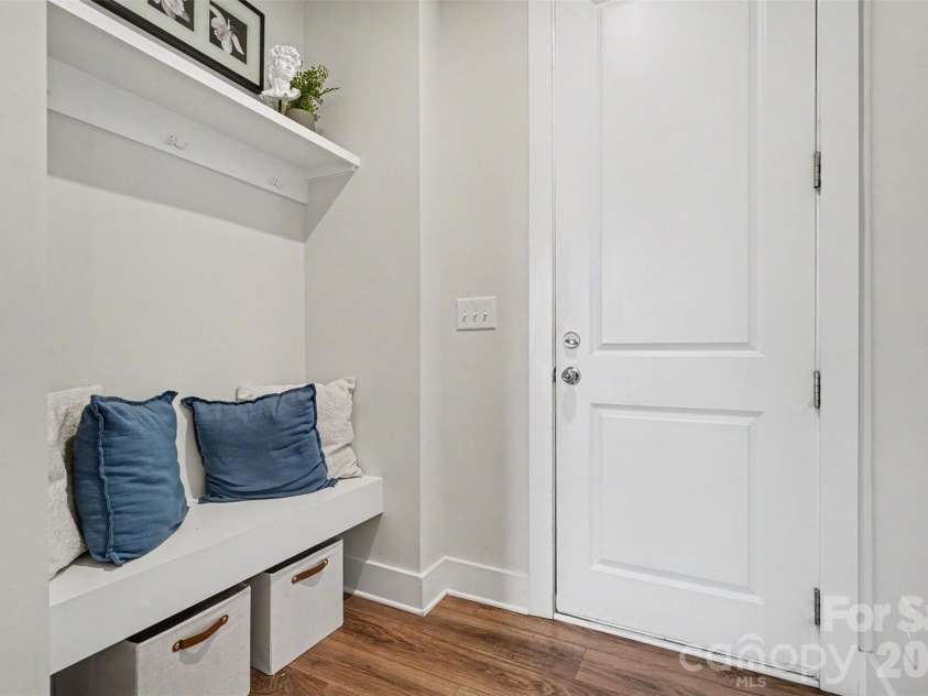 1814 Unison Drive, Charlotte, NC 28262.  MLS# CAR4420155, YatesRealty ID 49170. 
