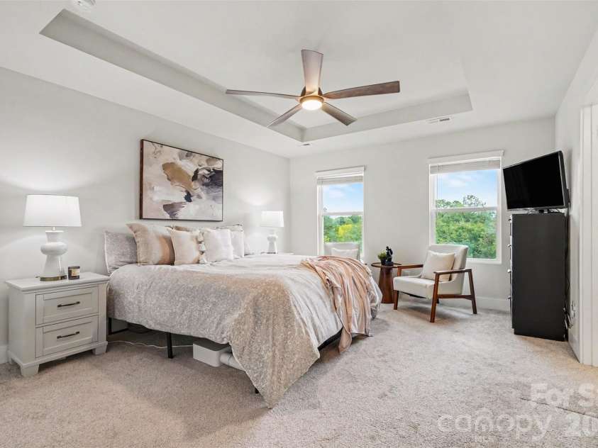 1814 Unison Drive, Charlotte, NC 28262.  MLS# CAR4420155, YatesRealty ID 49170. 