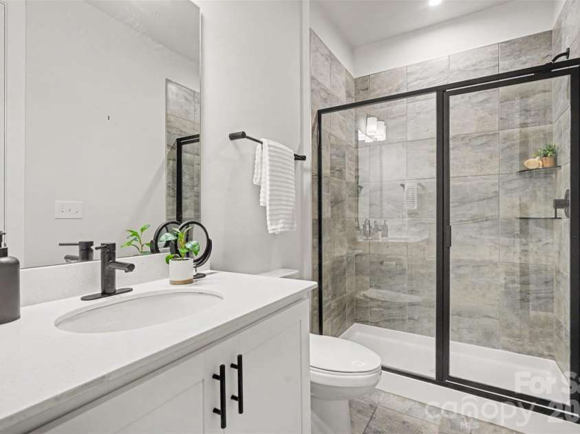 1814 Unison Drive, Charlotte, NC 28262.  MLS# CAR4420155, YatesRealty ID 49170. 