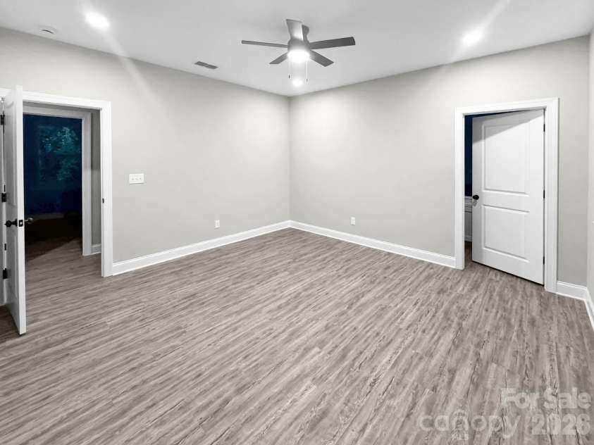 420 Killian Avenue, Mount Holly, NC 28120.  MLS# CAR4422139, YatesRealty ID 49174. 