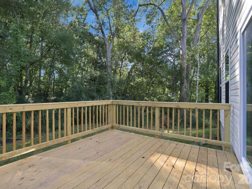 420 Killian Avenue, Mount Holly, NC 28120.  MLS# CAR4429703, YatesRealty ID 49174. 