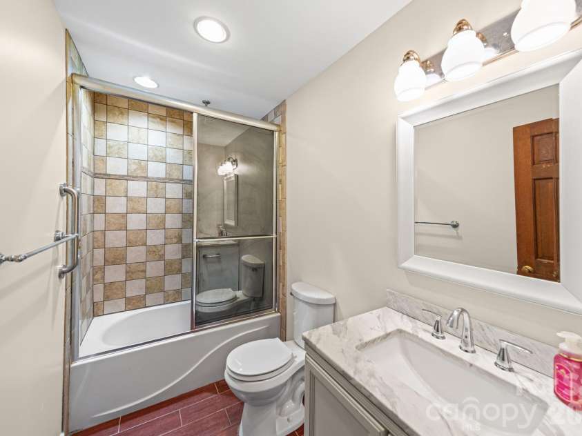 541 Harbor Road, Norwood, NC 28128.  MLS# CAR4375098, YatesRealty ID 49177. 