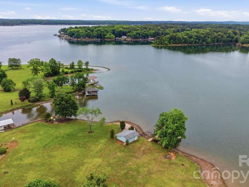 541 Harbor Road, Norwood, NC 28128.  MLS# CAR4375098, YatesRealty ID 49177. 