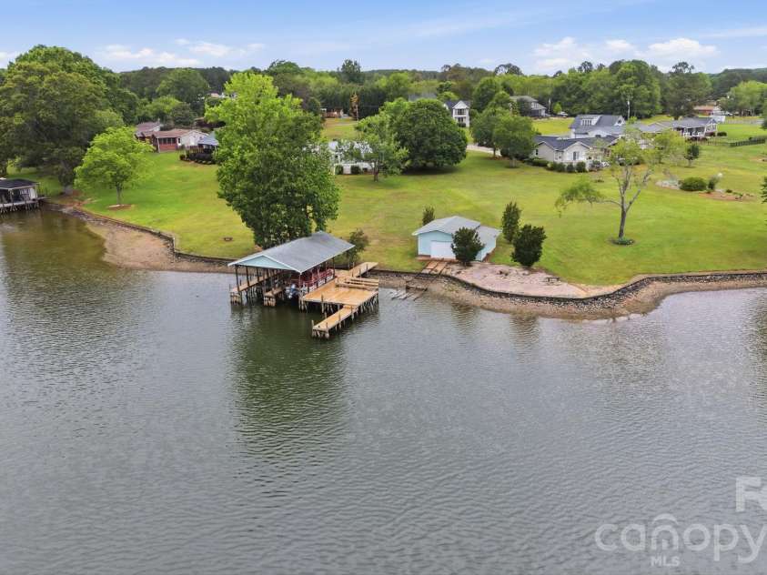 541 Harbor Road, Norwood, NC 28128.  MLS# CAR4375098, YatesRealty ID 49177. 