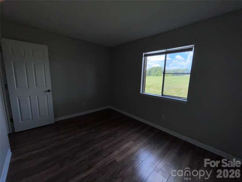 419 Orchard Trace Lane, Charlotte, NC 28213.  MLS# CAR4421673, YatesRealty ID 49178. 